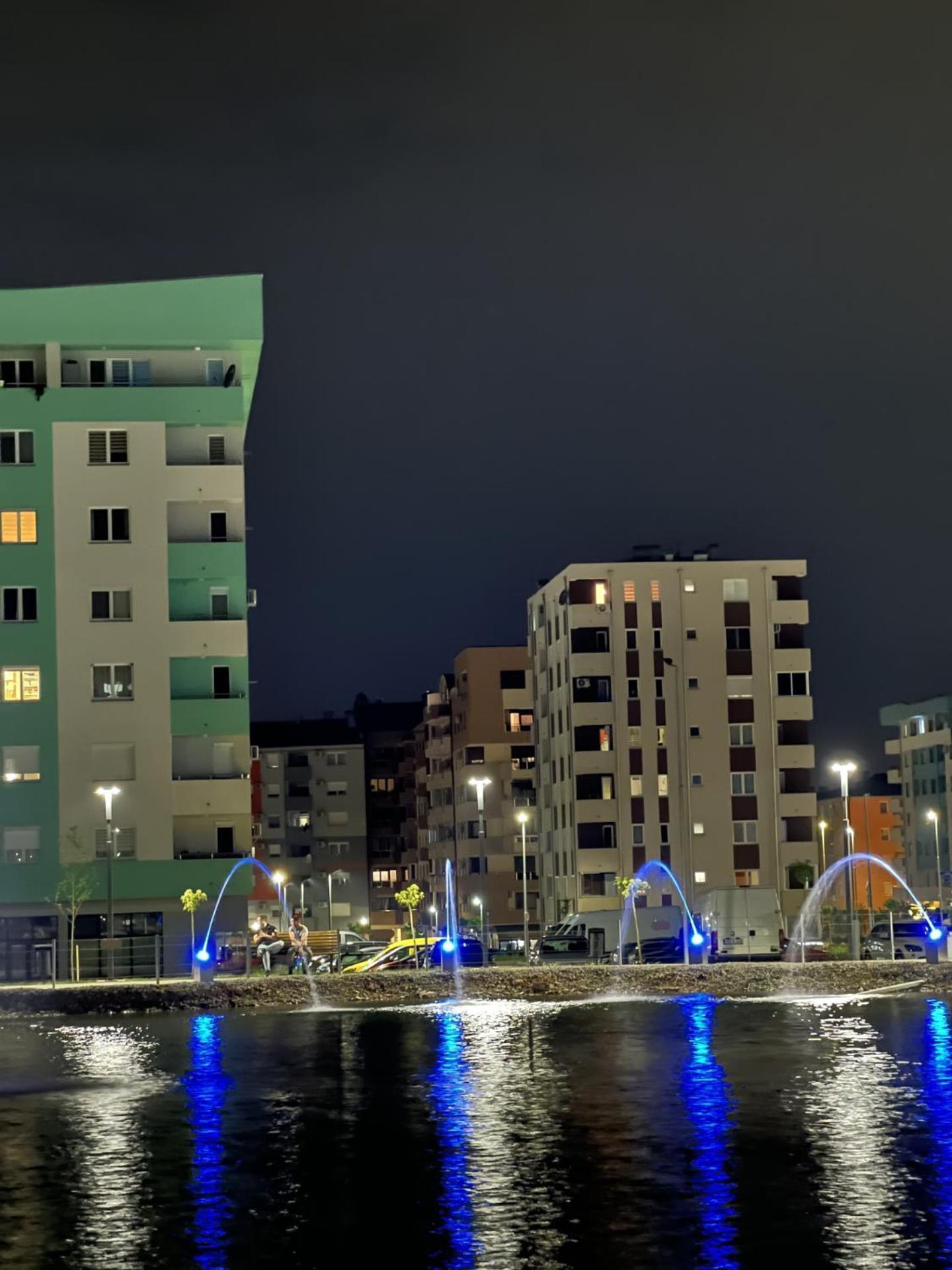 Apartman Ml Lukavica Buitenkant foto